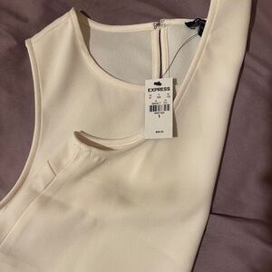 Express White Top